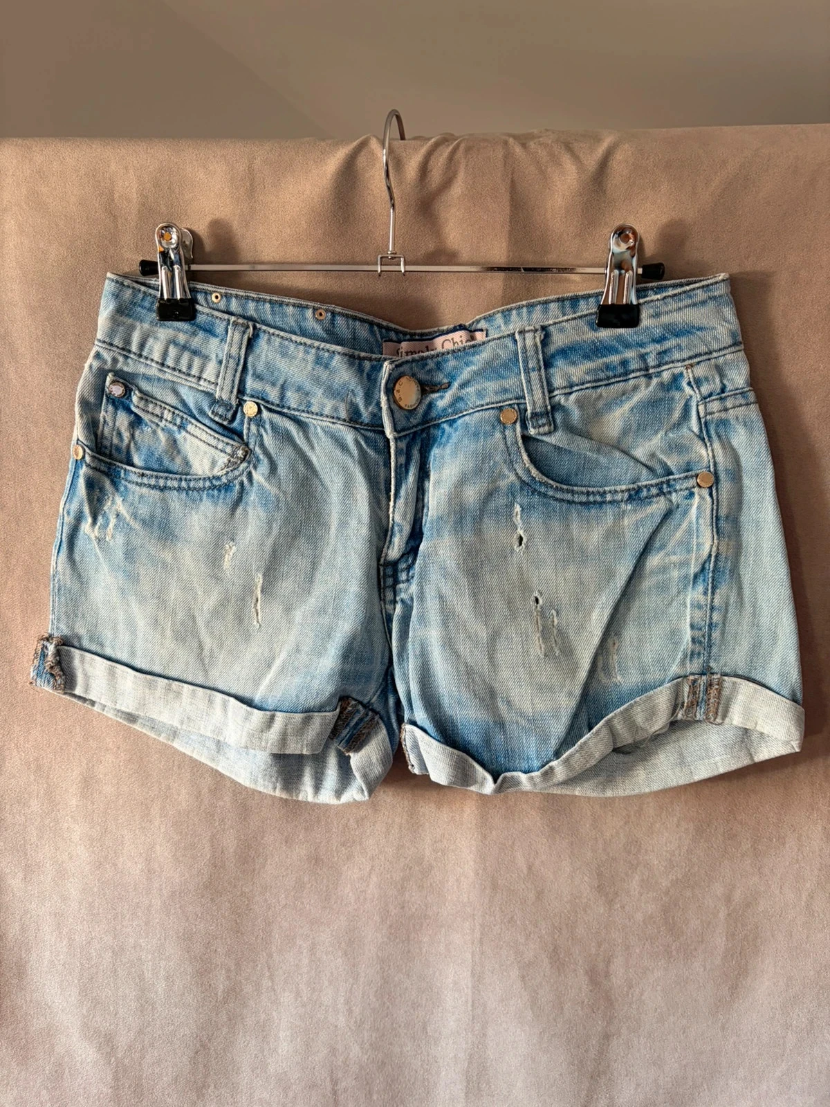 Short troué effet usé taille 38